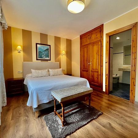 Hotel La Rivera Arenas De Cabrales Zewnętrze zdjęcie