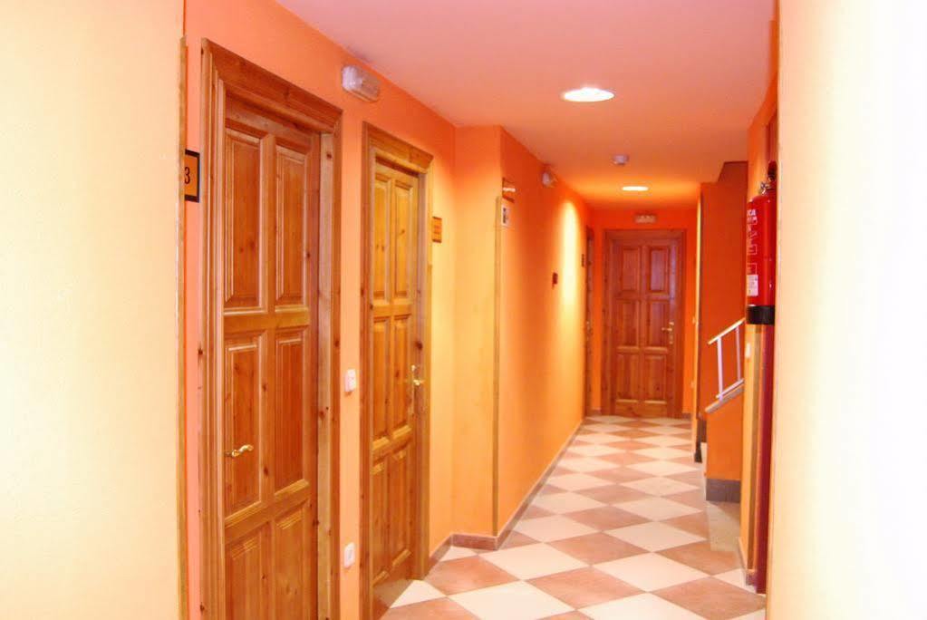 Hotel La Rivera Arenas De Cabrales Zewnętrze zdjęcie